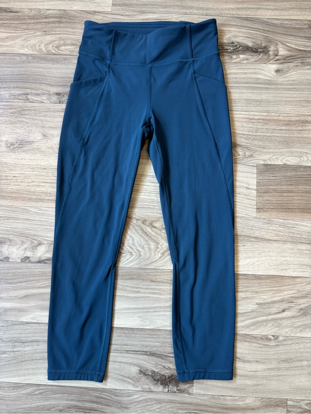 Lululemon Time To Sweat Crop 23" Night Diver Size 6